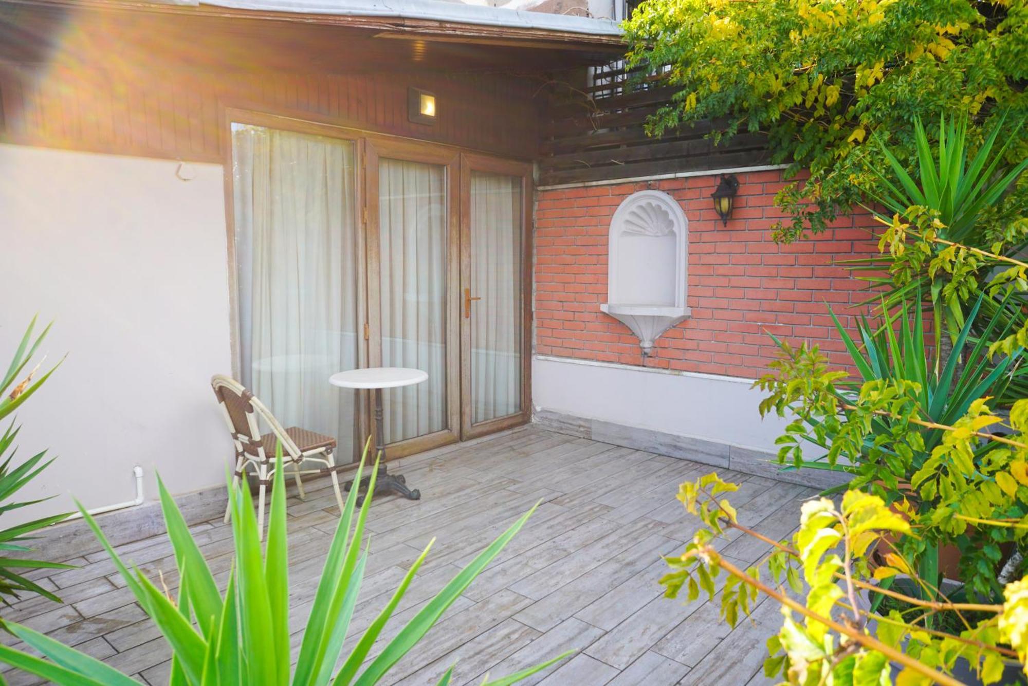Triada Hotel Taksim - Special Category Istanbul Eksteriør bilde